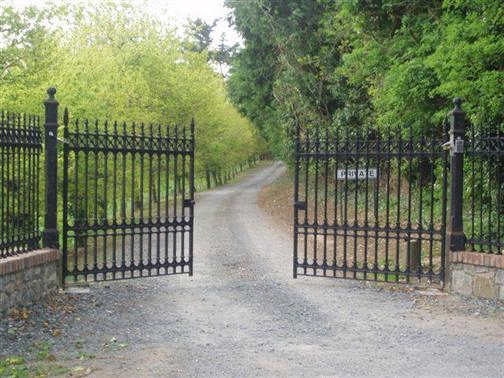 Kilmullen Livery Entrance